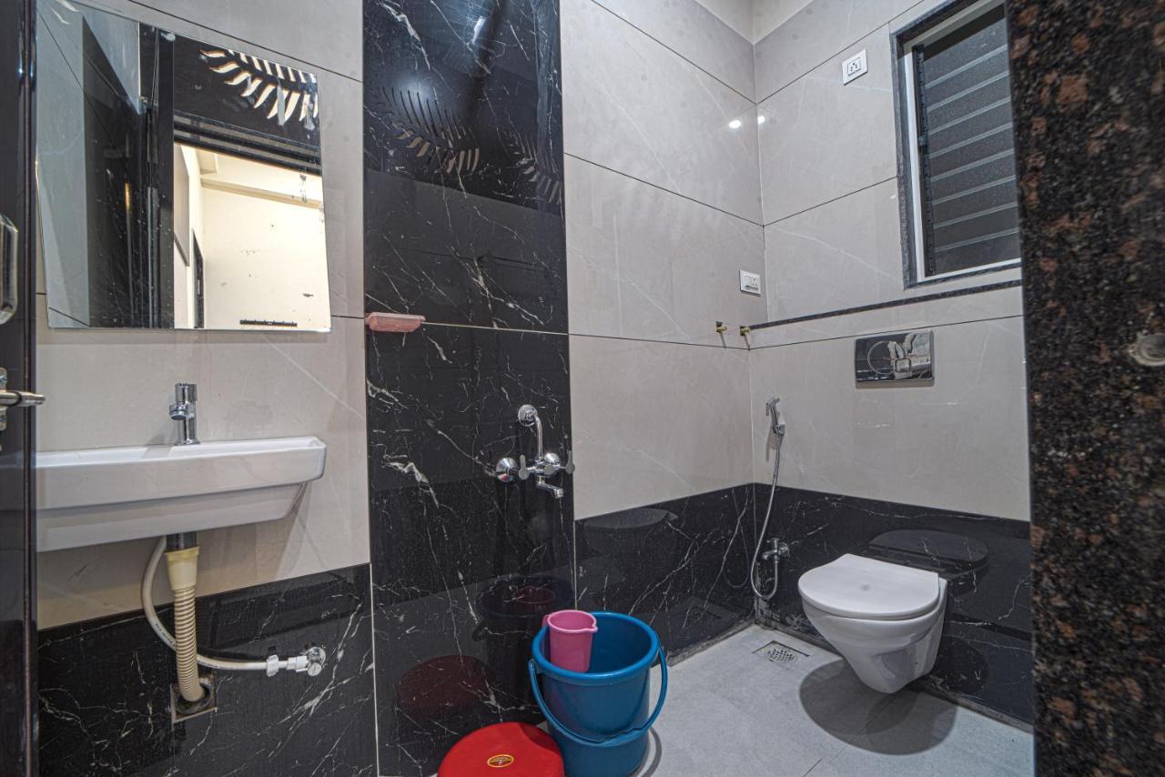 Hotel Saheb Kolhapur Dış mekan fotoğraf