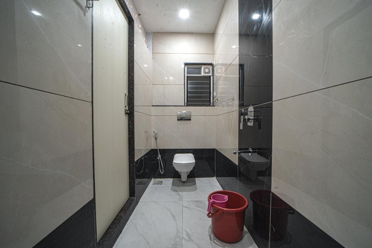 Hotel Saheb Kolhapur Dış mekan fotoğraf