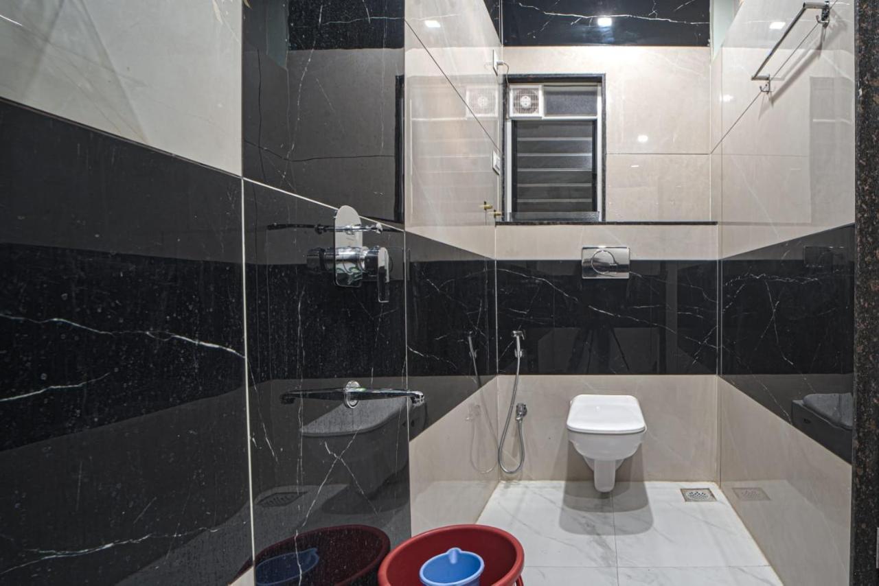 Hotel Saheb Kolhapur Dış mekan fotoğraf